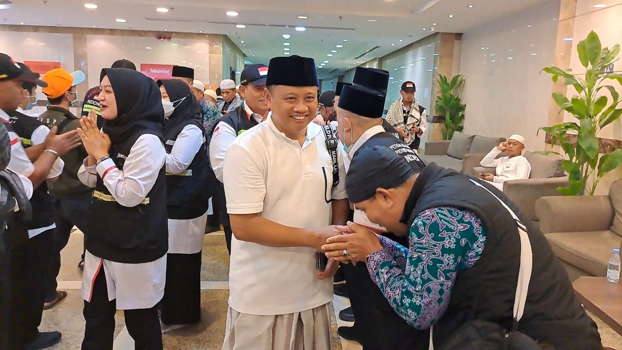 Kloter Pertama Jamaah Haji dari Garut - Cianjur Pulang ke Tanah Air 