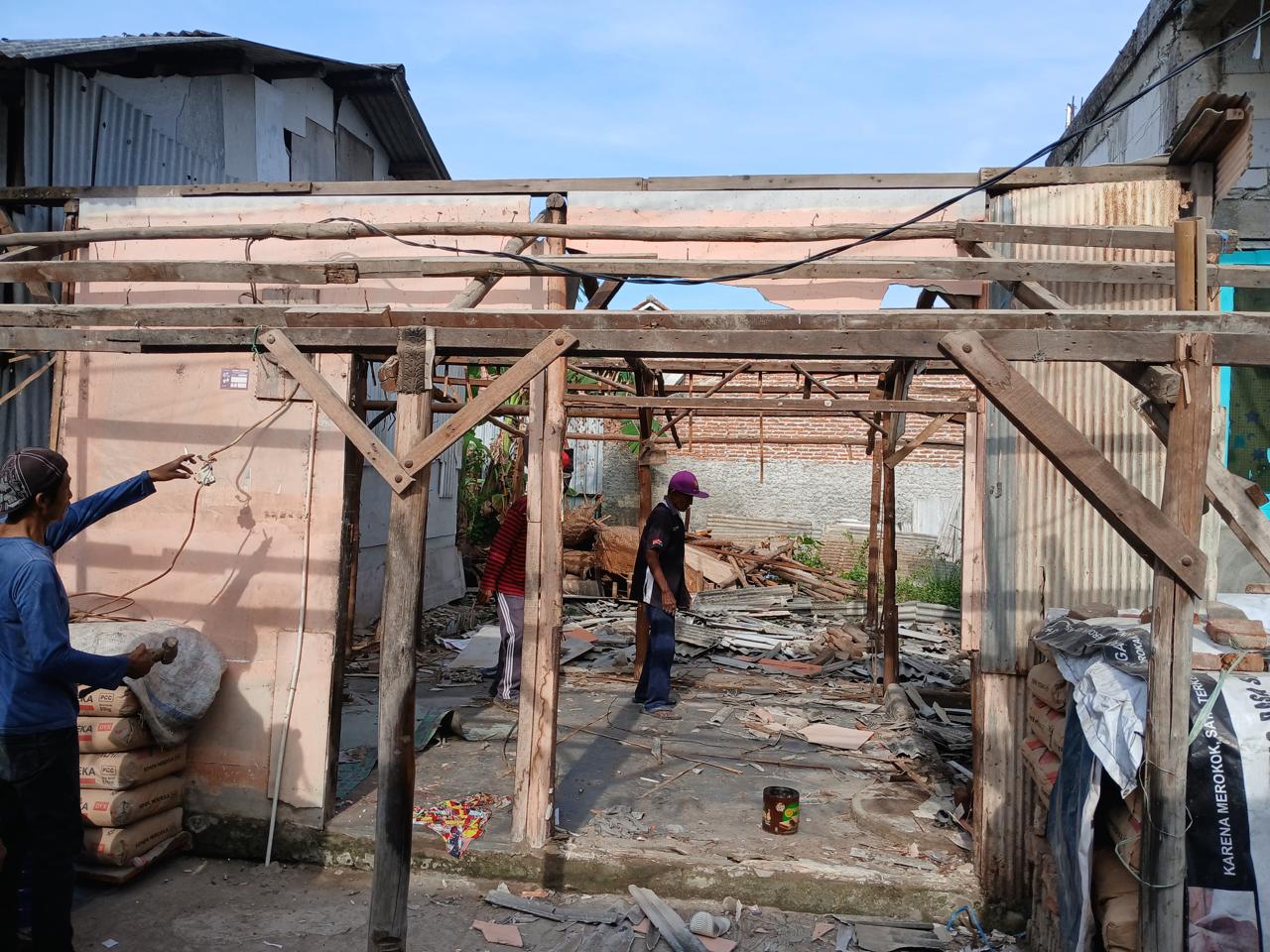 30 Warga Kesenden Terima Bantuan Perbaikan Rumah dari Pemprov Jabar