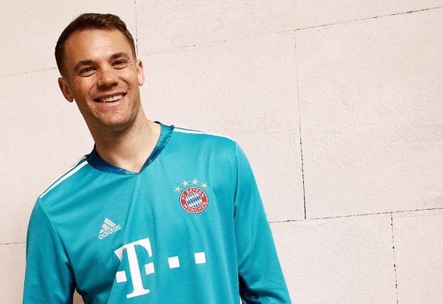 Kecewa Berat, Ini Cerita Sopir Taksi yang Kembalikan Dompet Kiper Bayern Munich Manuel Neuer  