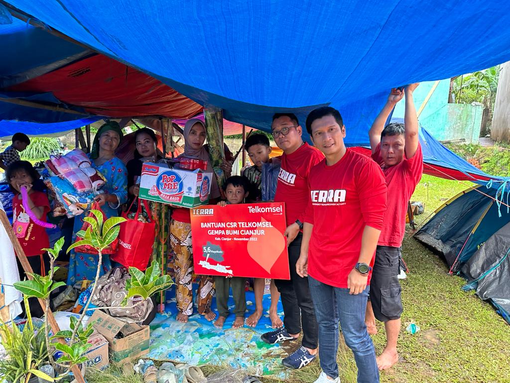 Telkomsel Beri Layanan Bebas Telpon dan SMS untuk Korban Gempa Cianjur
