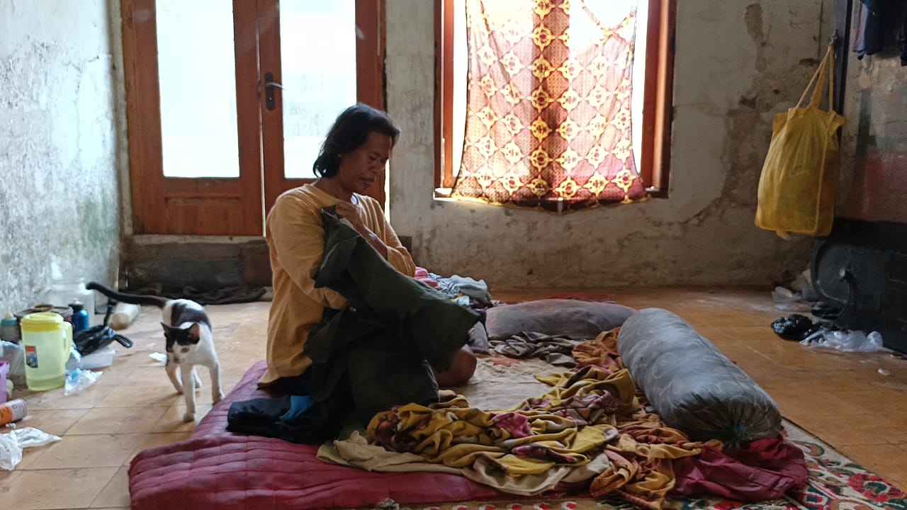 Kisah Pilu Ibu dan Anak Asal Kuningan yang Hidup dalam Keterbatasan