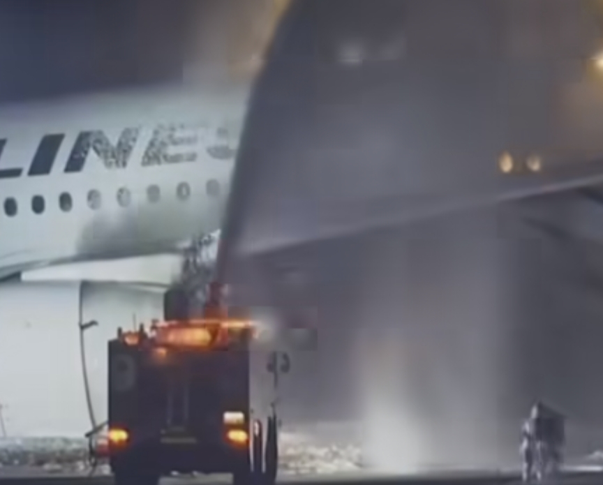 Pesawat Japan Airlines Terbakar di Bandara Haneda, Begini Nasib Seluruh Penumpang dan Awaknya