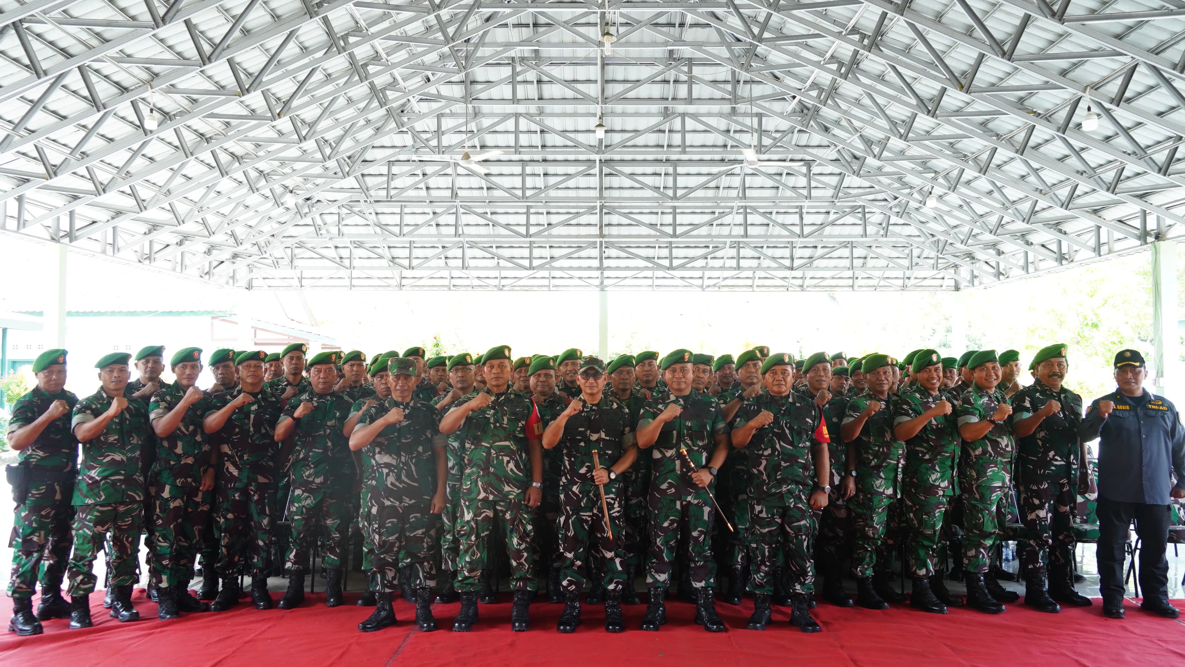 Pesan Danrem 063 SGJ Saat Kunker di Indramayu: Babinsa Harus Jadi Solusi di tengah Masyarakat