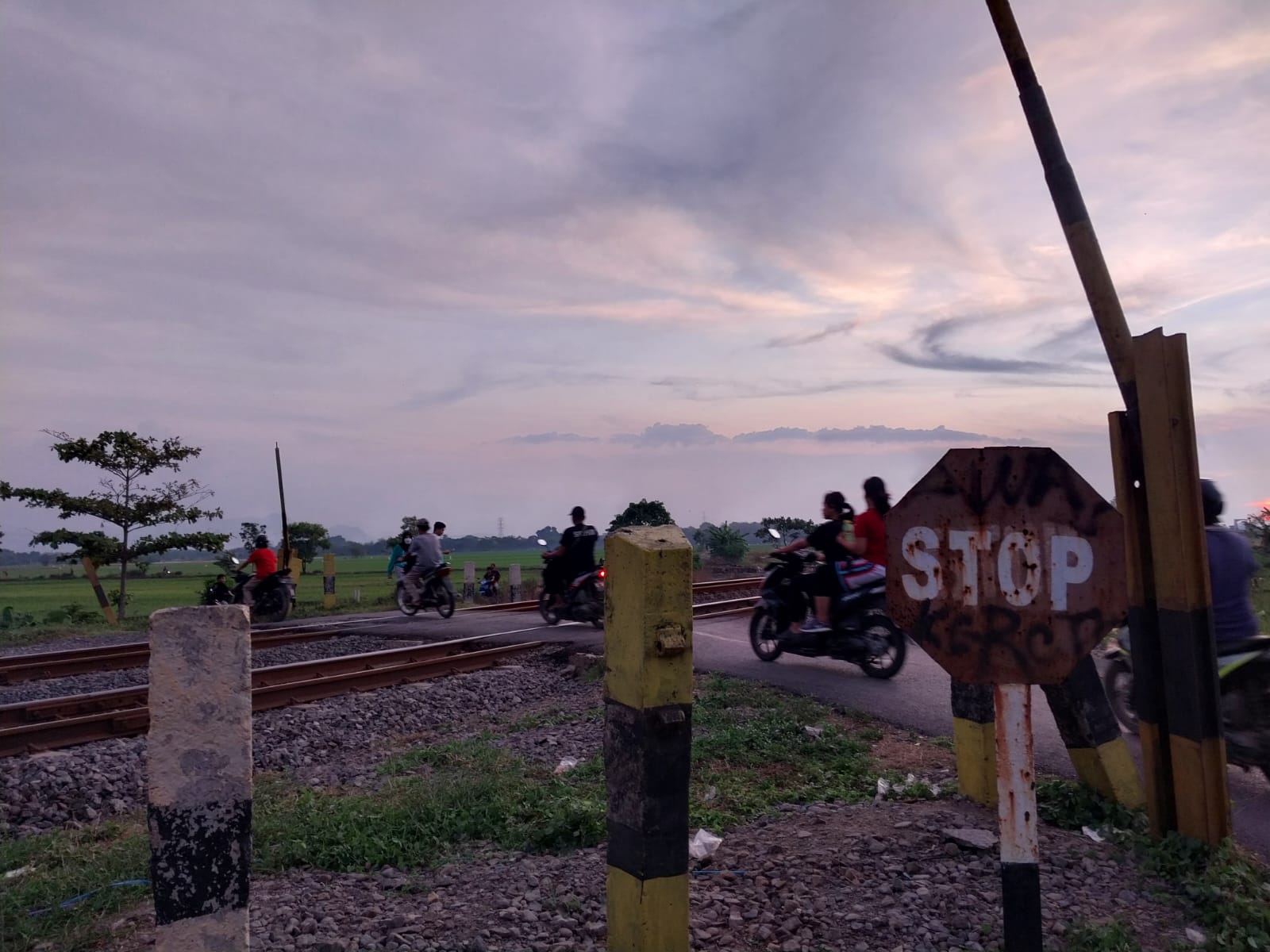 Perlintasan Sebidang Bertambah, Menjadi Beban Pemkab Cirebon