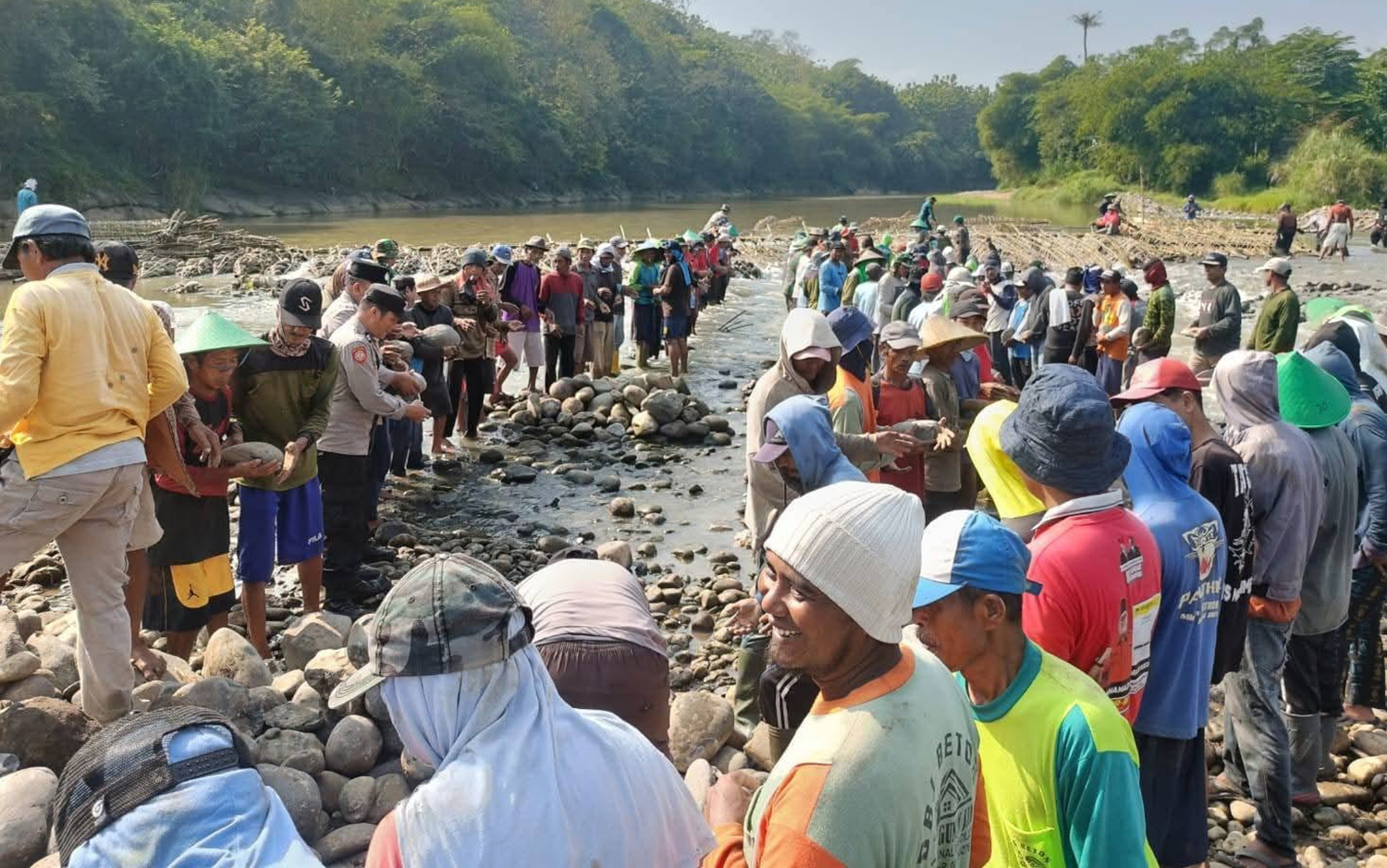 Berbeda, Tradisi Warga Kuningan Ini Digelar Tiap Musim Kemarau