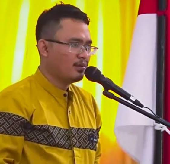 Sikapi Rokhmin Dahuri, Raden Hamzaiya: Jalan Masih Rusak, Bisa-bisanya Bahas Provinsi Cirebon Raya