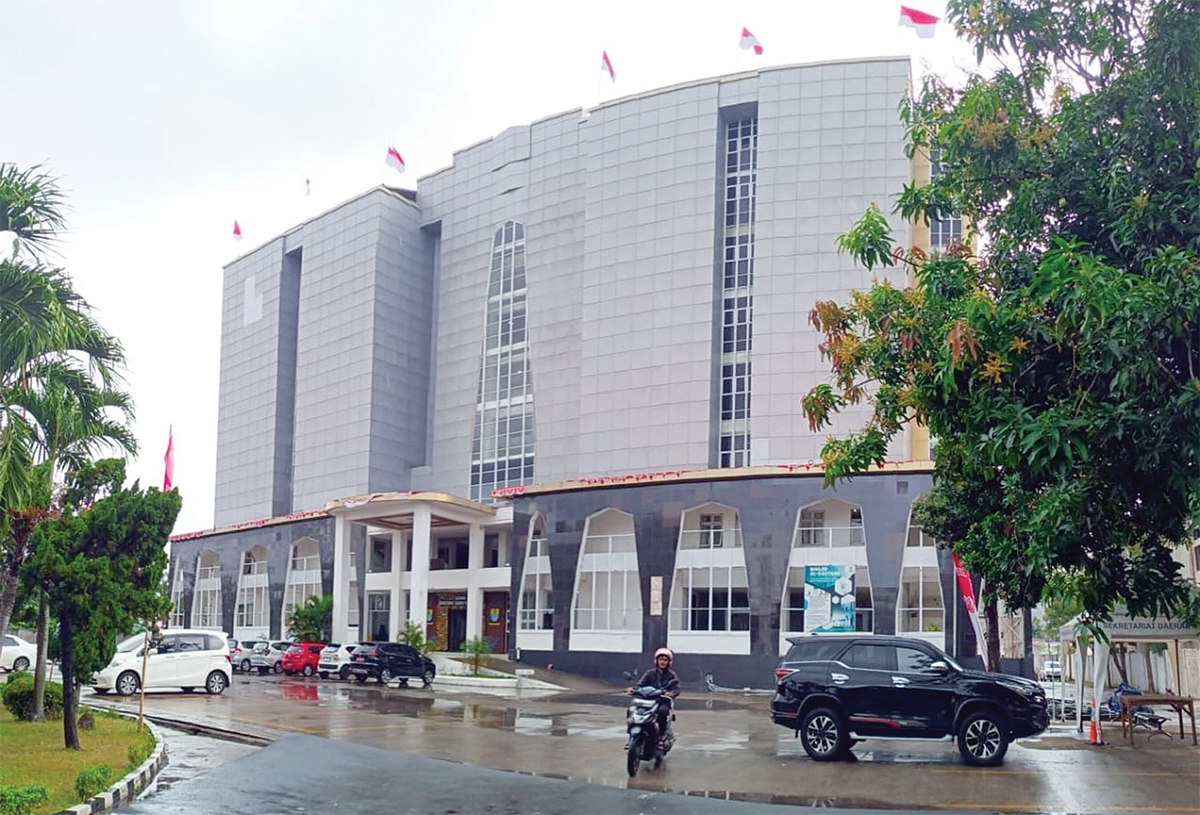 KDM Turun Tangan Bantu Kota Cirebon, Janji Beri Rp15 Miliar untuk Perbaikan Gedung Setda