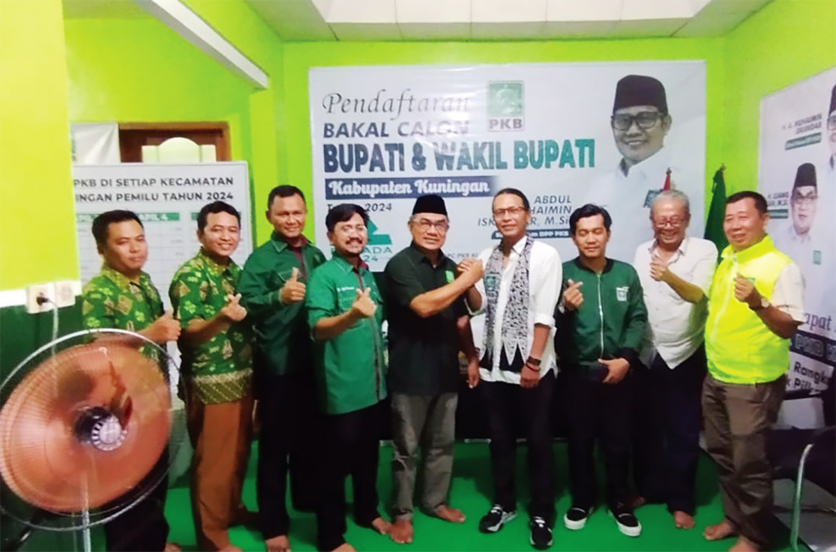 Bacakada Kuningan dari PKB, Ujang dan Boy Sandi Pertama Kembalikan Formulir