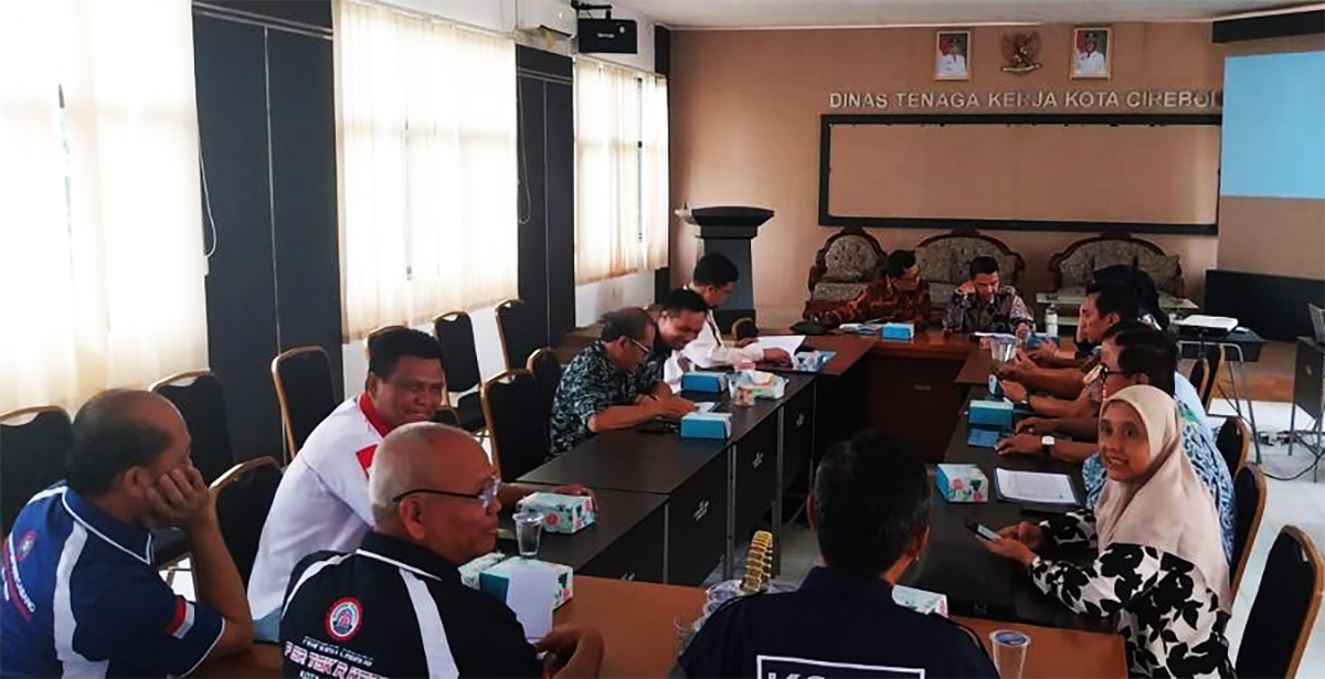UMK Kota Cirebon 2024 Naik 3,11 Persen, 4 Serikat Pekerja Menolak Tanda Tangan, Apindo Setuju