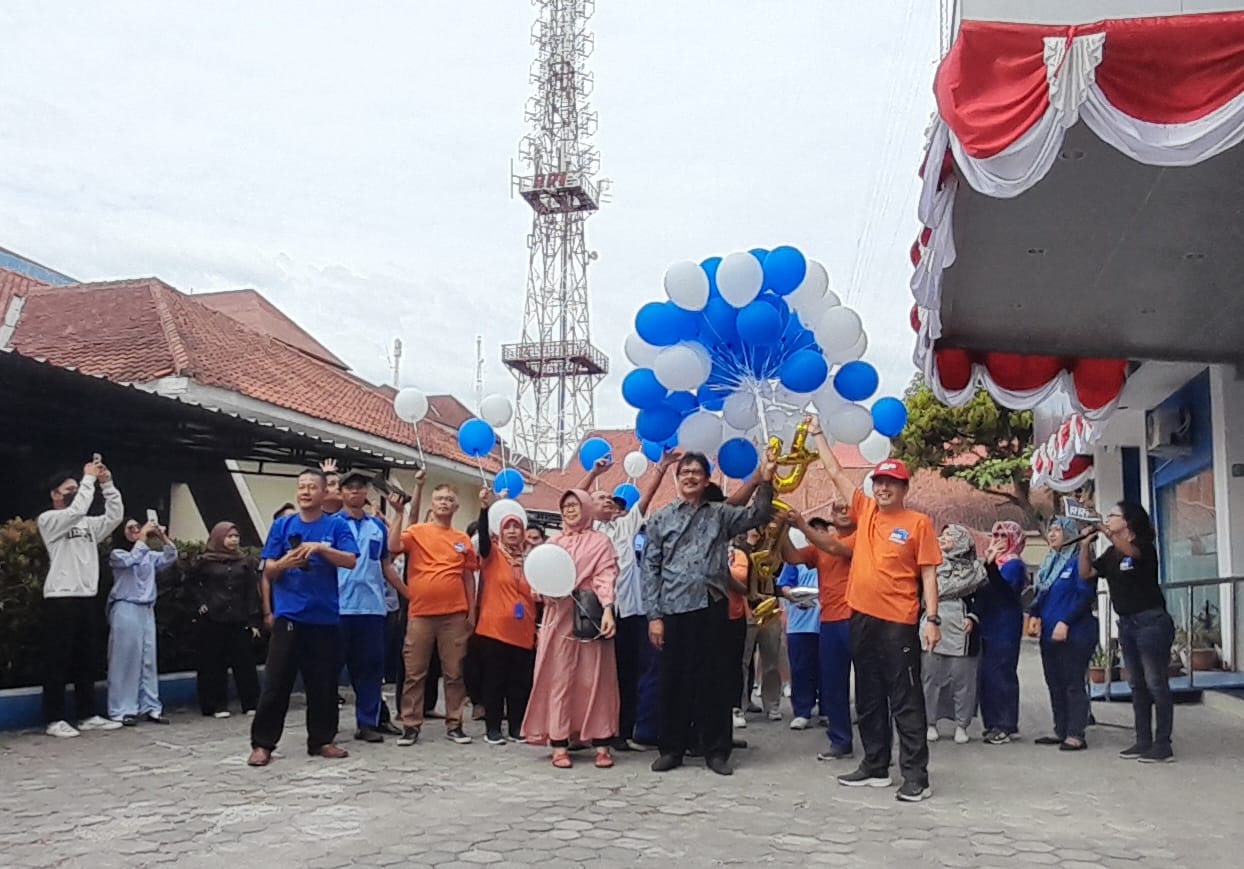 RRI Cirebon Rayakan Hari Radio Ke-77