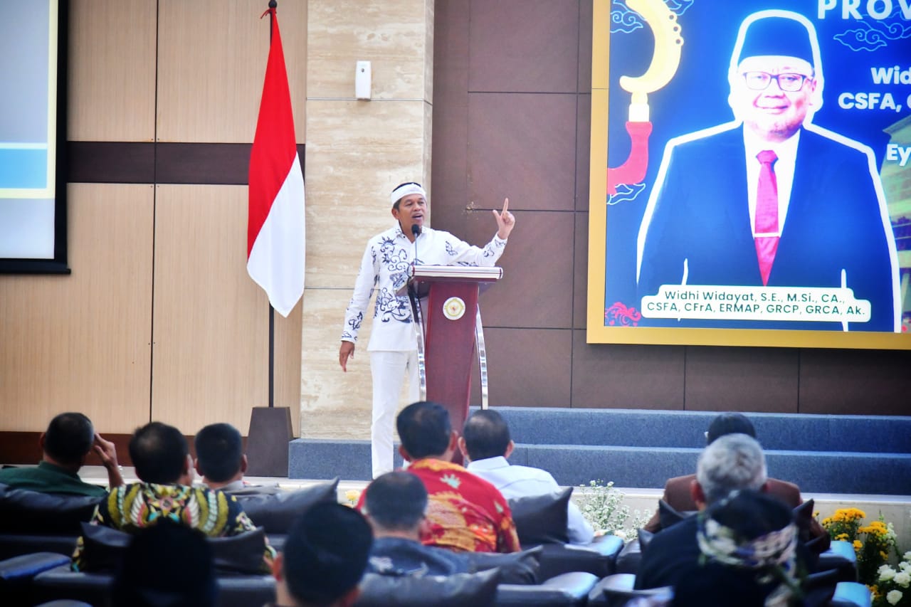 Gak Lagi Becanda! Dihadapan BPK, KDM Minta Mereka Audit Alih Fungsi Lahan di Jabar