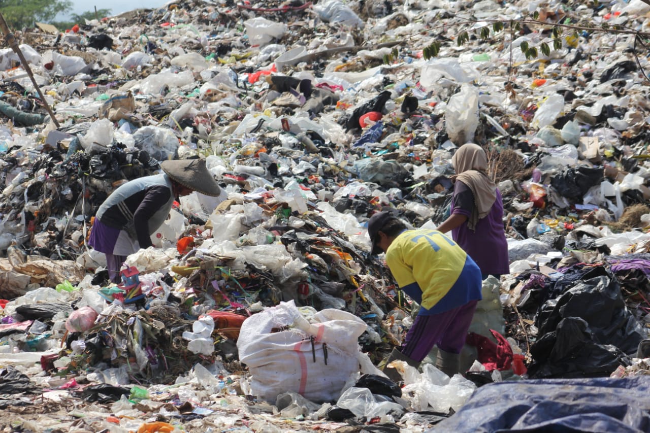 Jangan Khawatir! Masalah Sampah Segera Terasi, TPAS Kubangdeleg Bakal Beroperasi