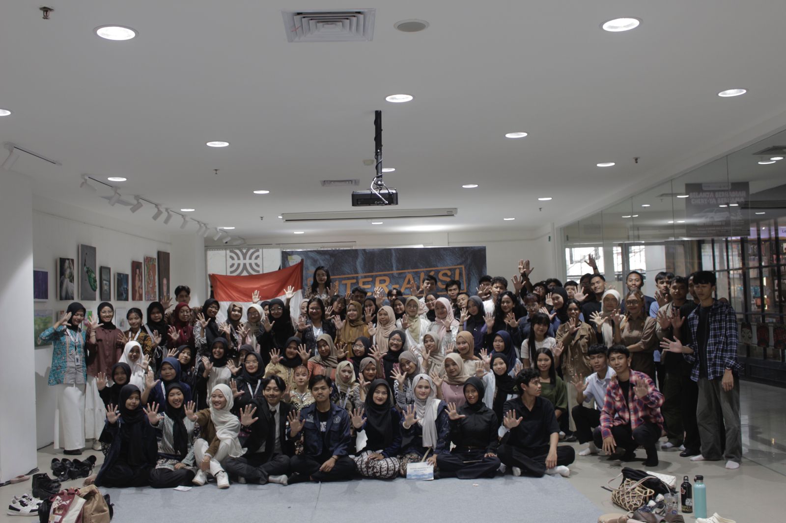 UKM Simfoni Jiwa Sukses Persembahkan Pentas Kedua Senja Sastra