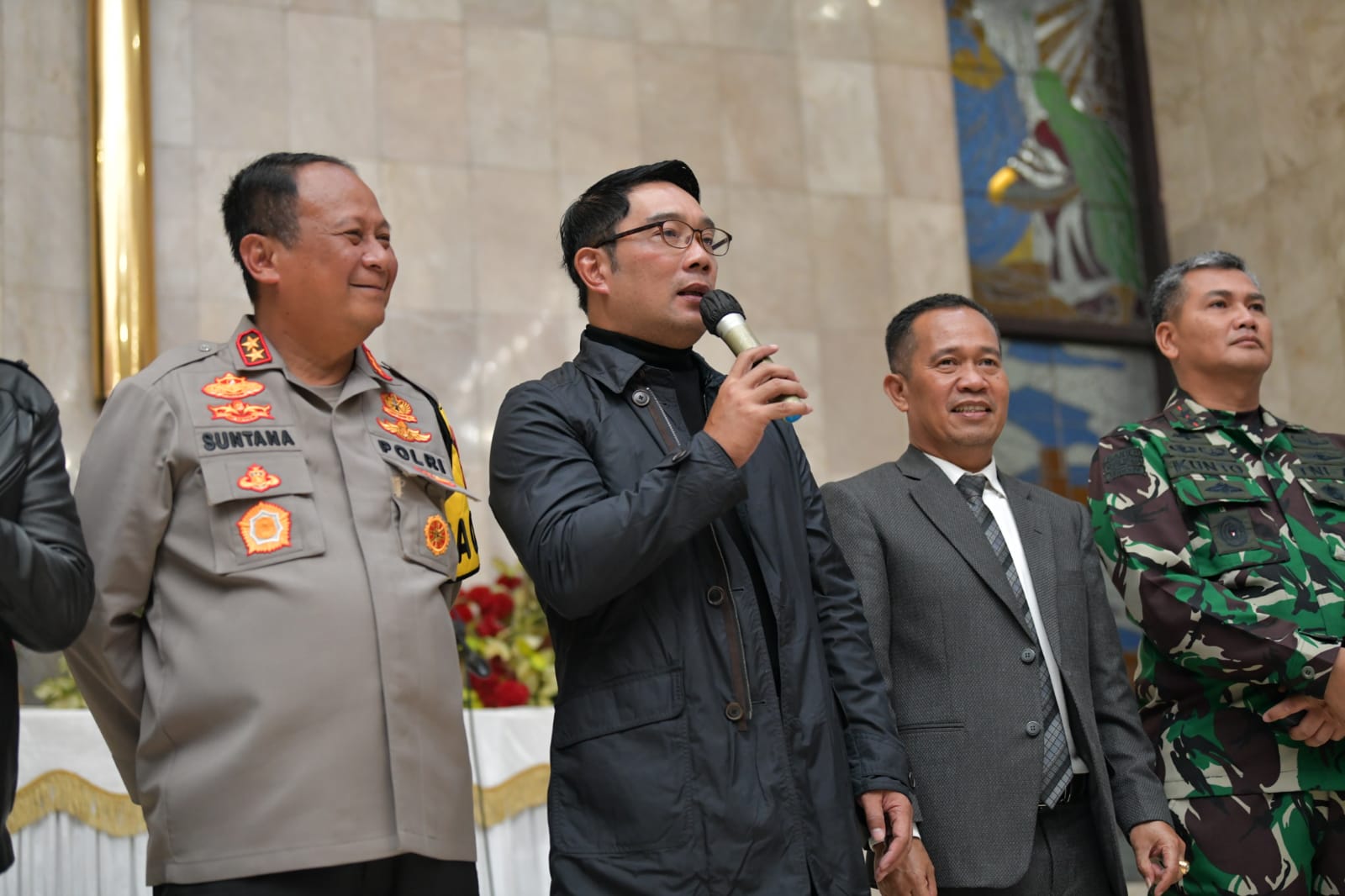 Tinjau Misa Natal, Ridwan Kamil: Jawa Barat Kondusif