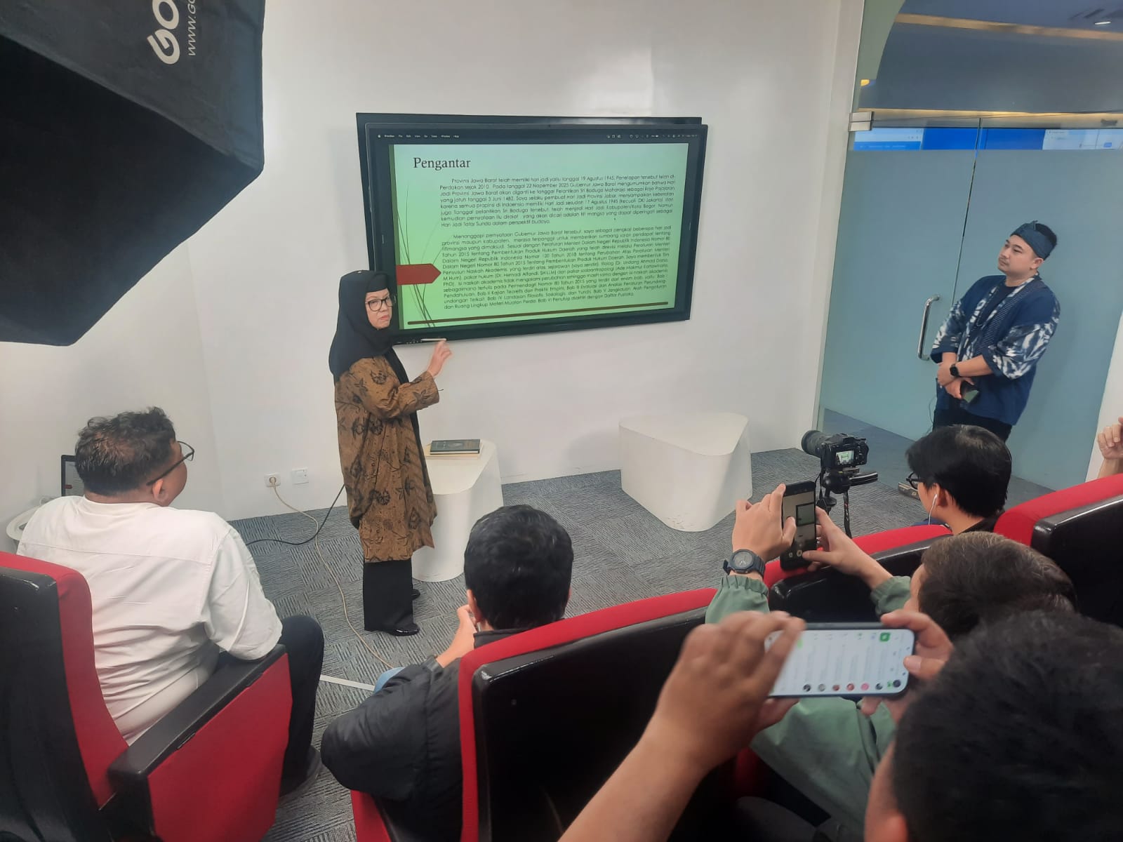 Pemprov Jabar Tetapkan Hari Tatar Sunda pada 18 Mei, Ini Makna dan Sejarahnya