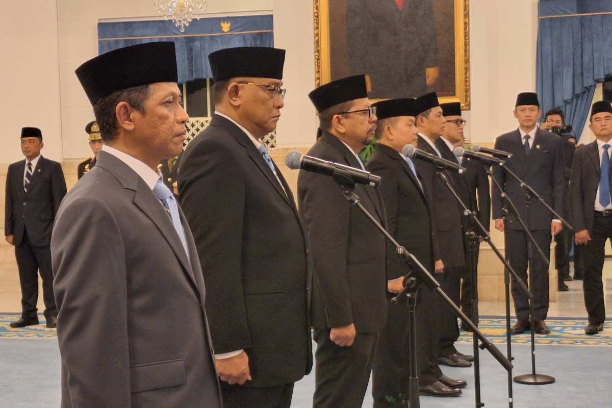 Reshuffle Kabinet: Dudung Abdurrahman Jadi Kepala Staf Presiden