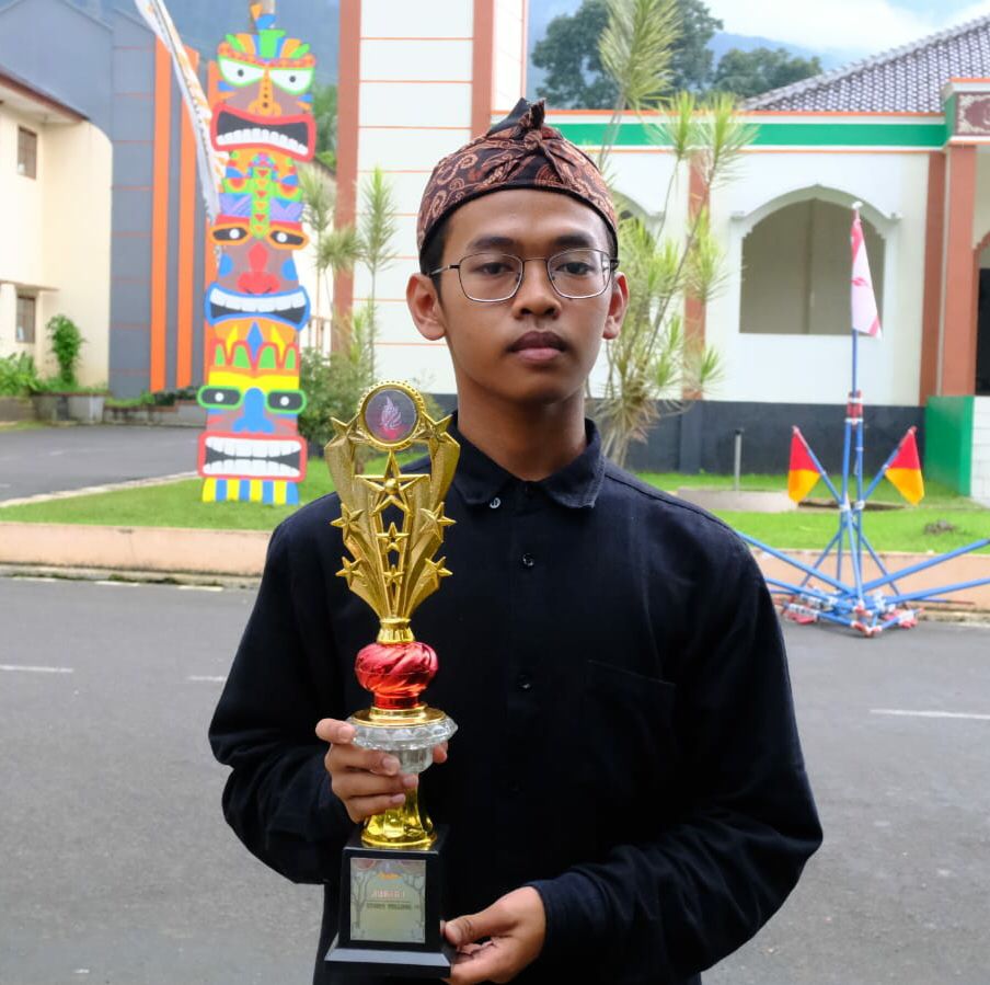 SMPP Al Hikmah 2 Cirebon Juara 1 Story Telling Tingkat Pulau Jawa