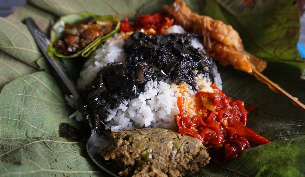 Rekomendasi Makanan Khas Cirebon, Cocok Buat Liburan Akhir Pekan Ini