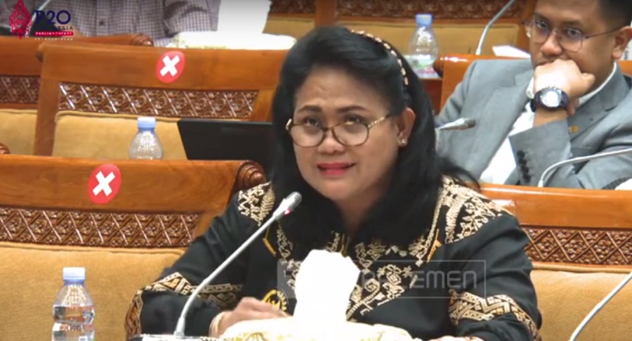 Nadiem Makarim Dimarahi Anggota DPR RI Anita Jacoba Gah: Masih Banyak Guru Menangis