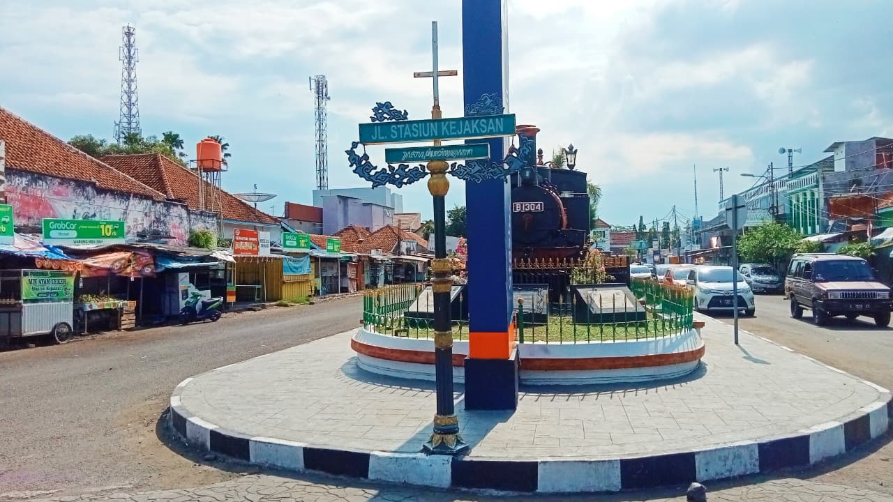 Pedagang Protes, Rencana Pengosongan PKL Kawasan Stasiun Kejaksan