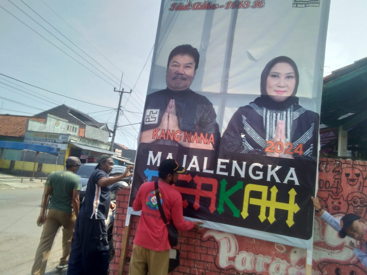Baliho Kang Nana Dibongkar Paksa, Dugaan Upaya Penjegalan Kandidat Bupati Mulai Terbukti