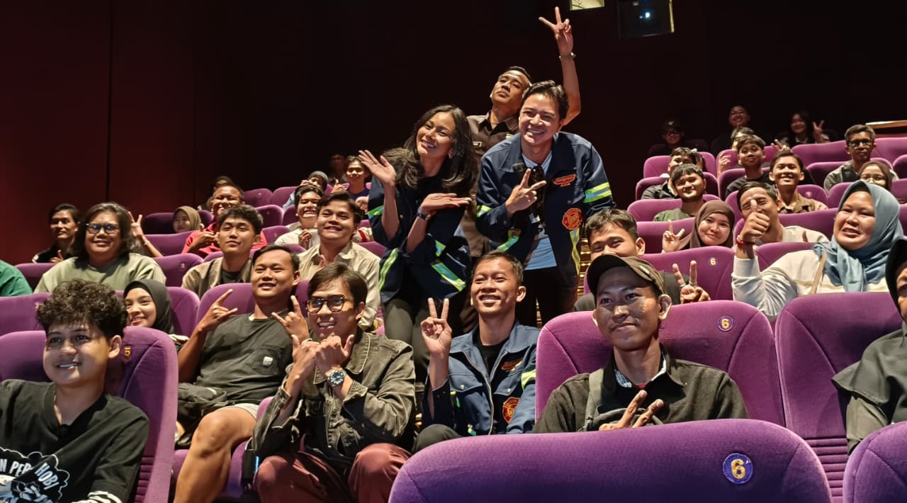Roadshow GJLS Berapi-Api di Cirebon Sold Out, Penonton Dibuat Tertawa hingga Haru