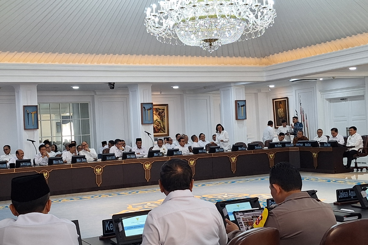 Ada Rapat Besar di Istana, Prabowo Panggil Seluruh Pimpinan Kementerian dan Eselon I