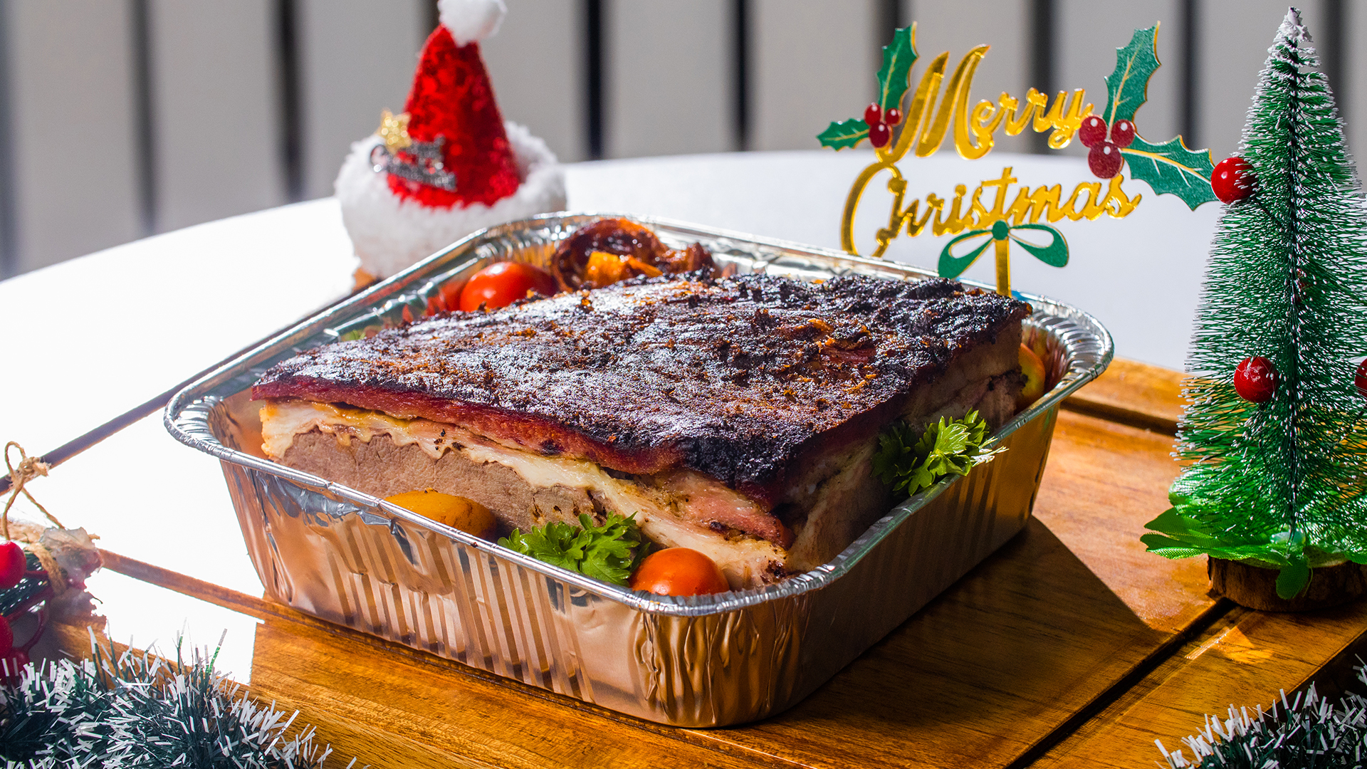 Libur Natal di Aston Cirebon Hotel, Ada Christmas Dinner dan Hampers yang Mewah