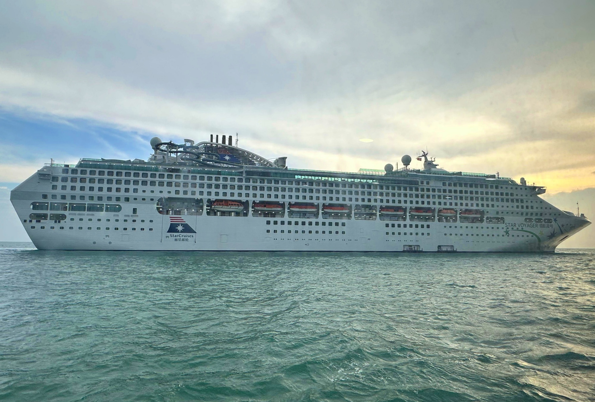 Star Voyager Resmi Berlayar dari Jakarta, Golden Rama Tours & Travel Perluas Pilihan Wisata Pesiar Premium 