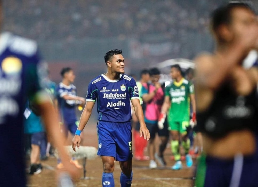 Mengapa Rachmat Irianto Selalu Tampil Rapi saat Bertanding? Bikin Bobotoh Ngomong Begini