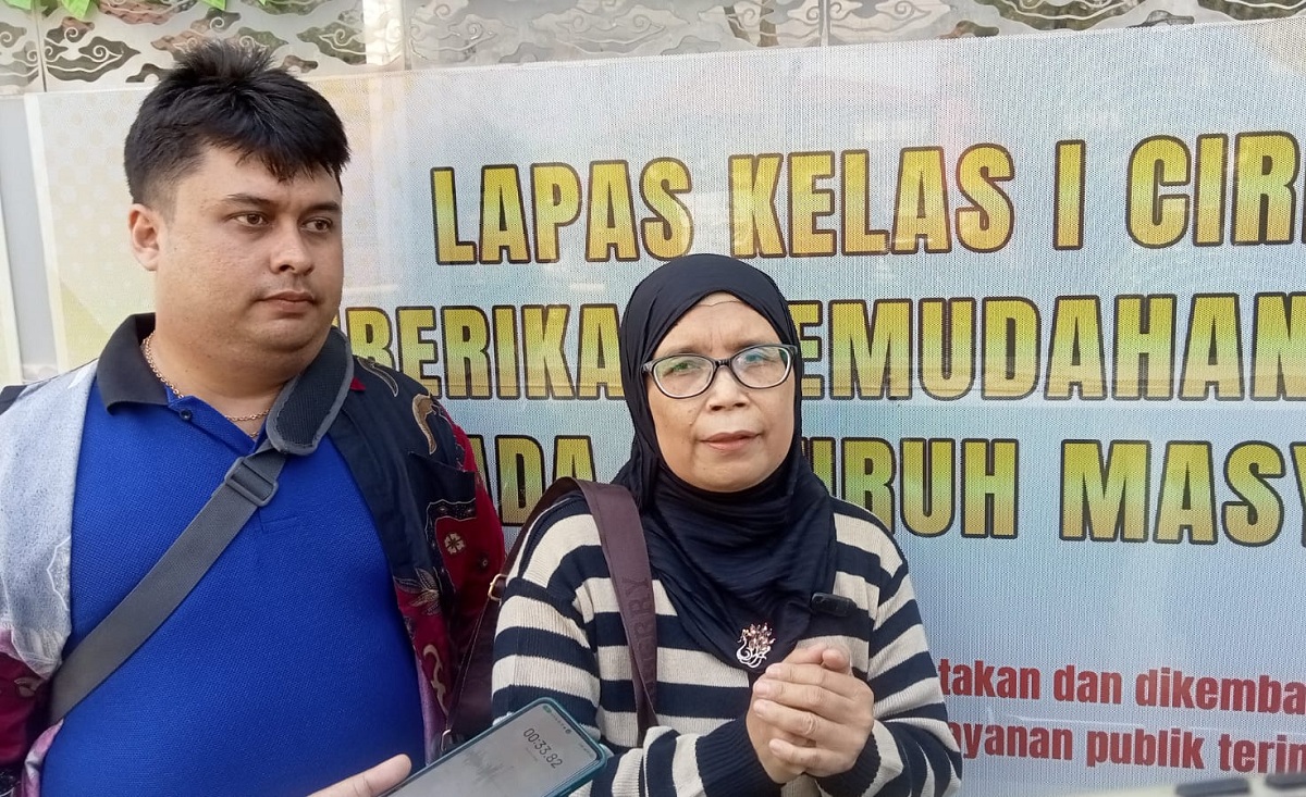 Titin Jelaskan Kondisi Sudirman Terpidana Kasus Vina, Sambutan 6 Terpidana Bikin Haru