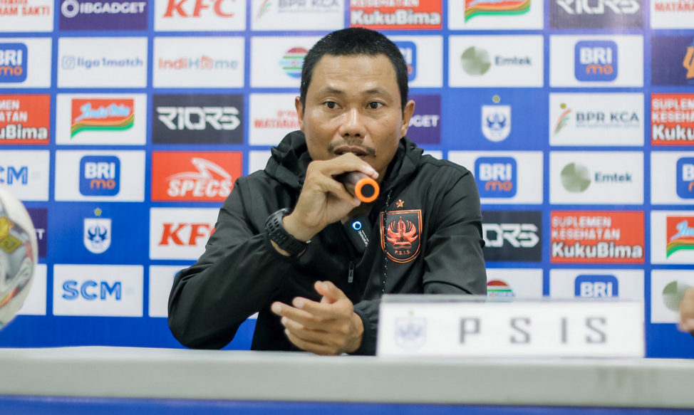 LEGENDA PERSIB Melatih PSIS Semarang, M Ridwan Pernah Bawa Maung Bandung Juara ISL