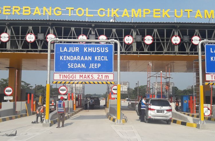 Untuk Kalian yang Ingin Liburan Akhir Tahun Lewat Tol JaPek, Segini Tarif Tol Jakarta Cikampek