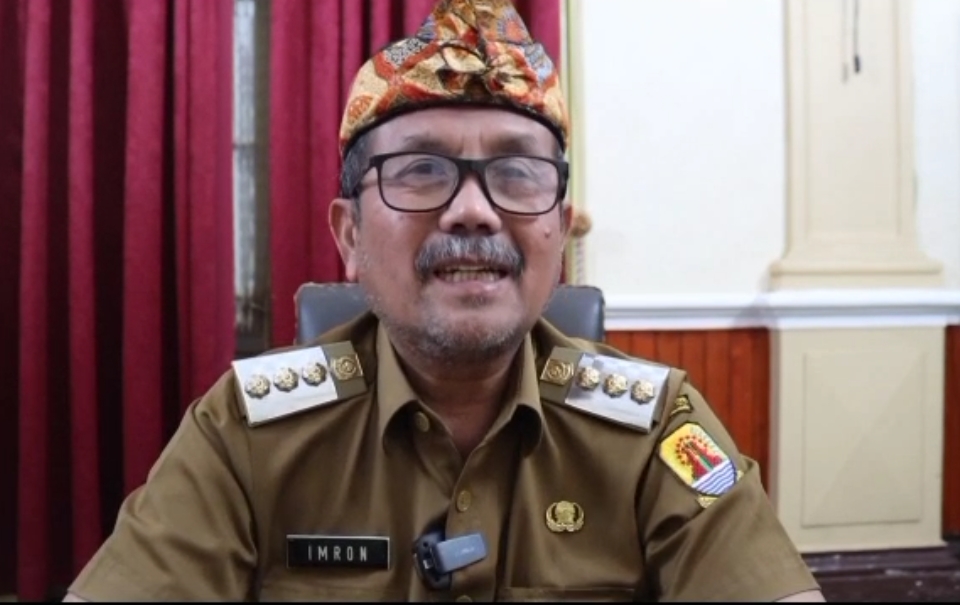Bupati Imron: Pengajian 17 Agustusan di Arhanud Cirebon yang Dihadiri Habib Bahar bin Smith Adalah Hoax!