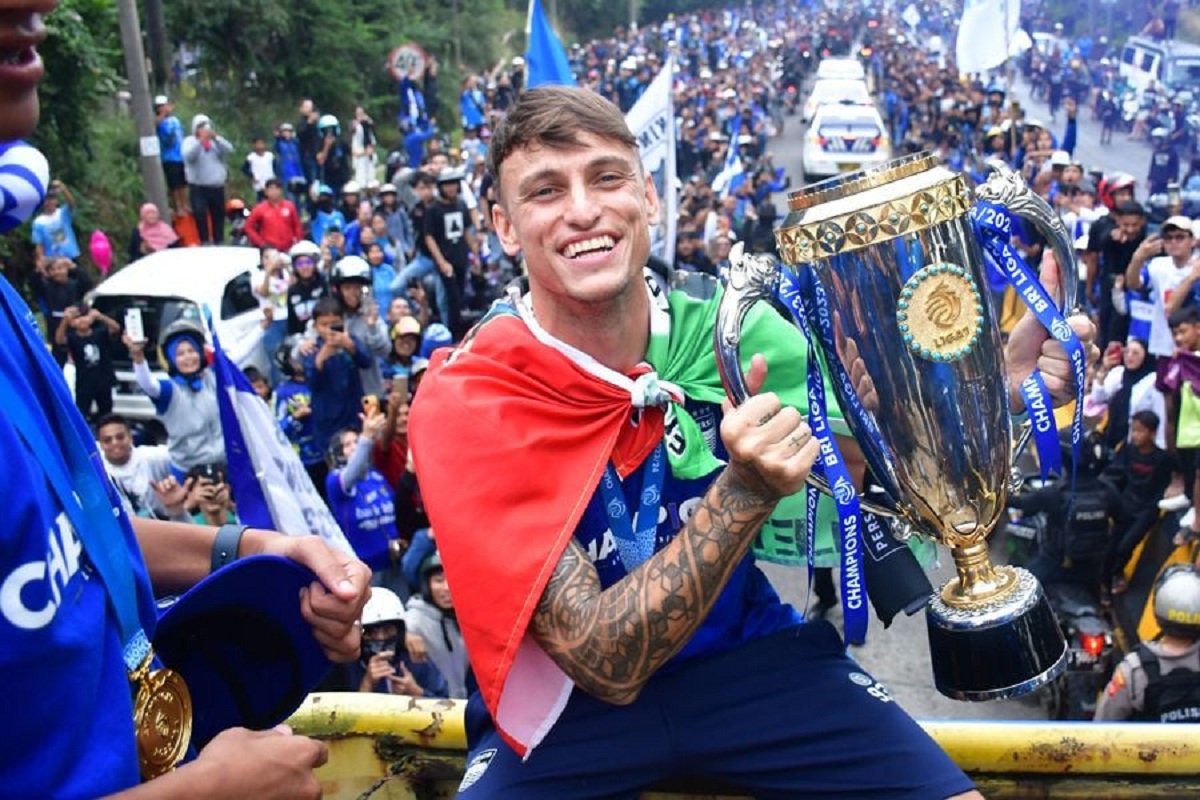 Stefano Beltrame Tinggalkan Persib, Dicoret Bojan Hodak?