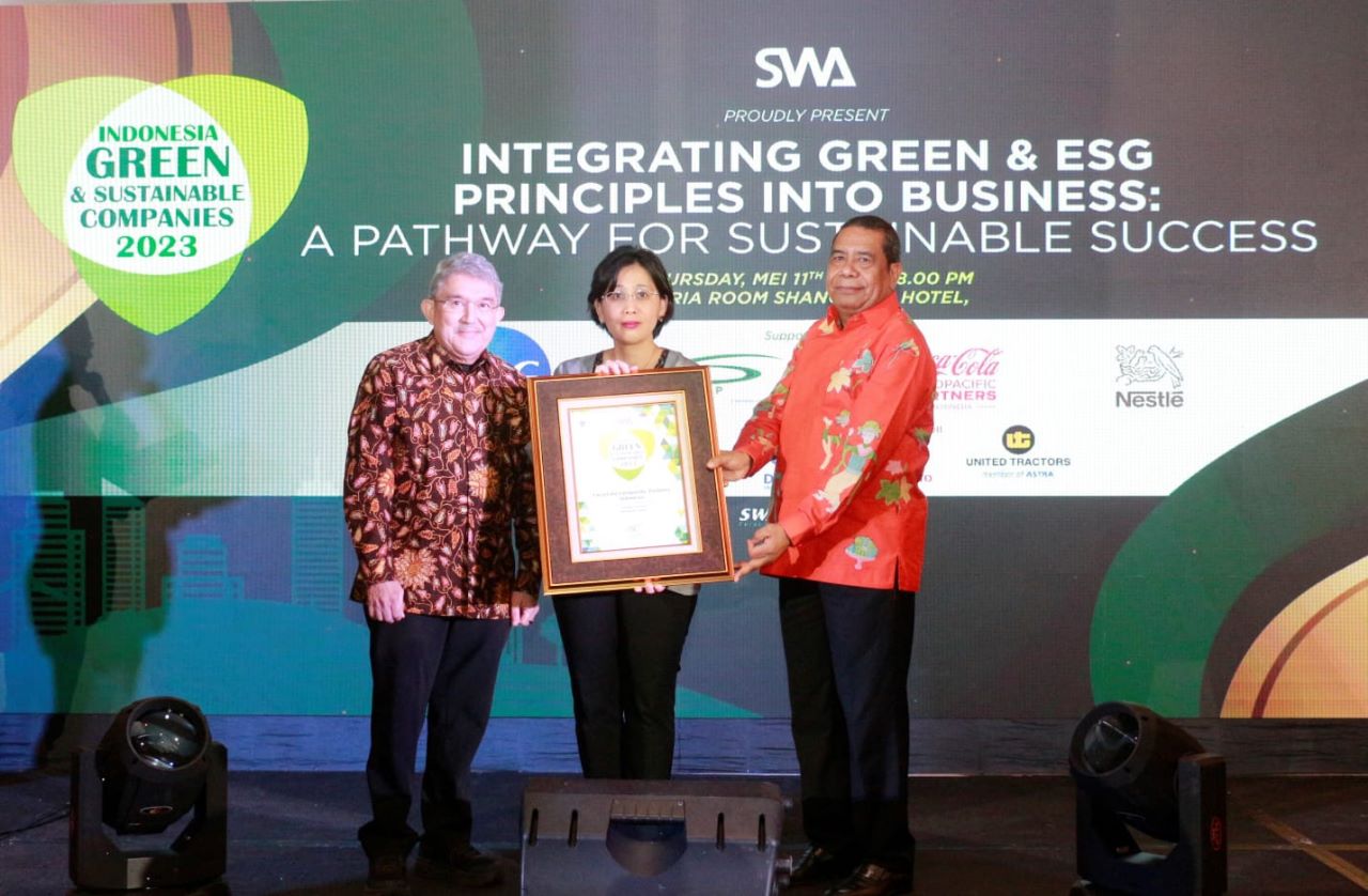 CCEP Indonesia Raih Penghargaan Indonesia Green and Sustainable Companies Award 2023