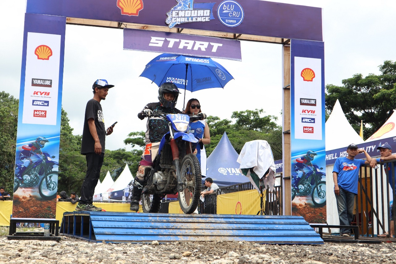 Keseruan Shell bLU cRU Yamaha Enduro Challenge, Berpetualang Sekaligus Berkompetisi Buktikan Keunggulan WR 155