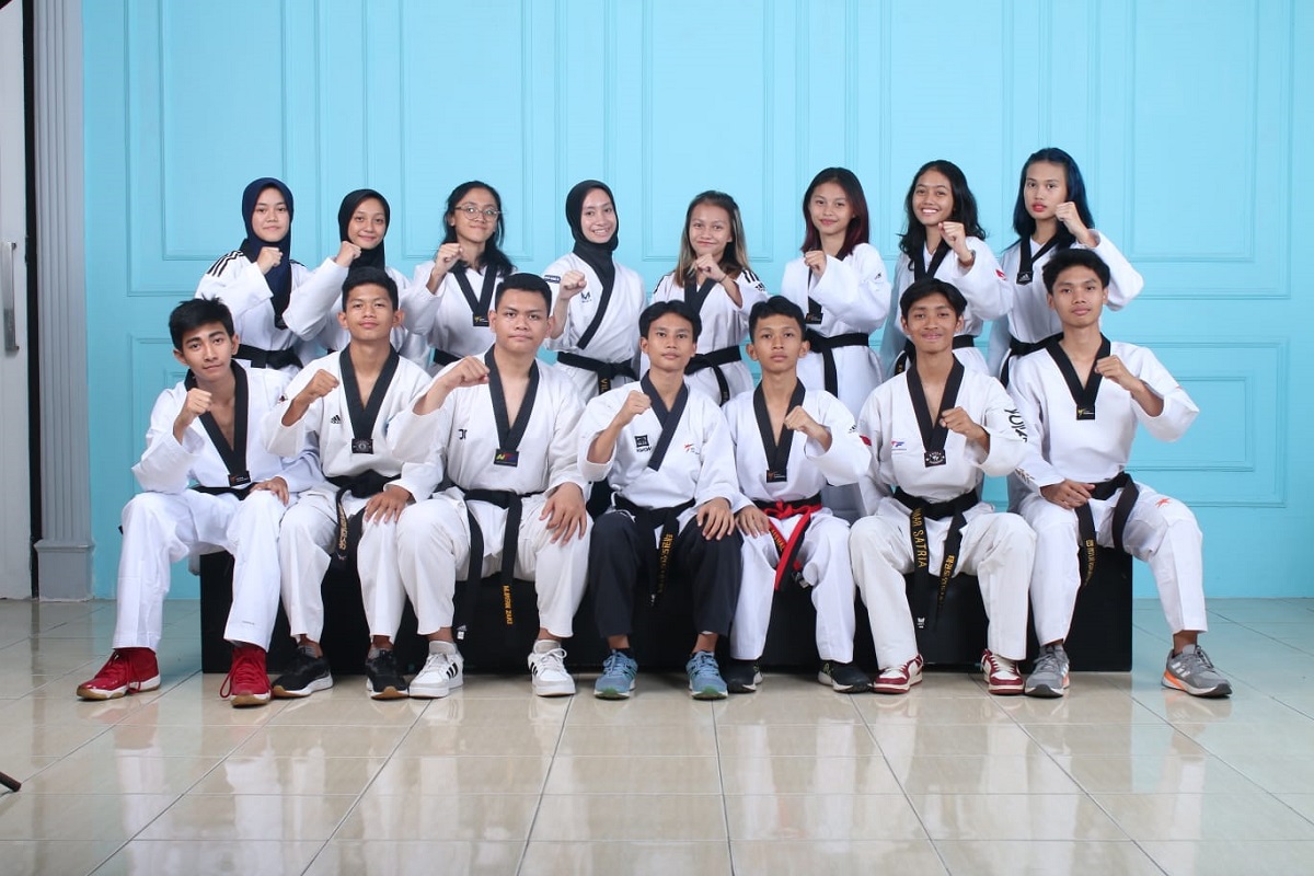 1 Medali Emas, 2 Perunggu Masih Bisa Tambah, Perolehan Sementara Taekwondo Kota Cirebon di Popda Jabar 