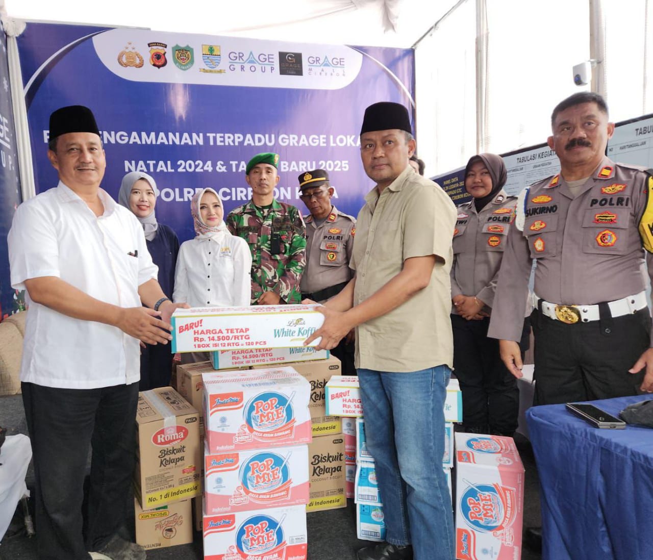 Kadin Kota Cirebon Serahkan Bantuan Logistik untuk Personel Pengamanan Nataru 2024-2025