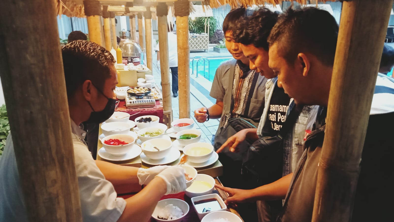 Saung Raihan Paket Berbuka Puasa di Bentani Hotel Cirebon