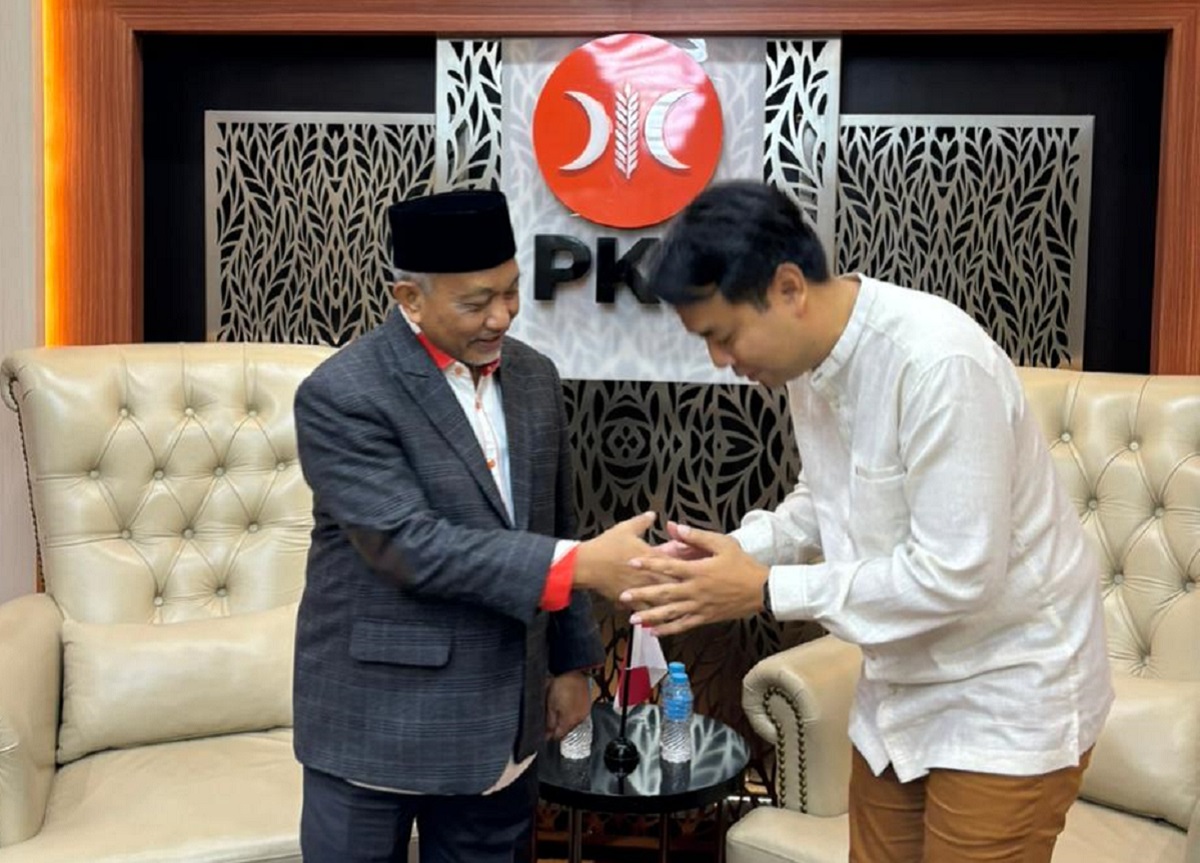 Suhendrik Silaturahmi ke DPP PKS, Pengurus di Kota Cirebon Bilang Begini