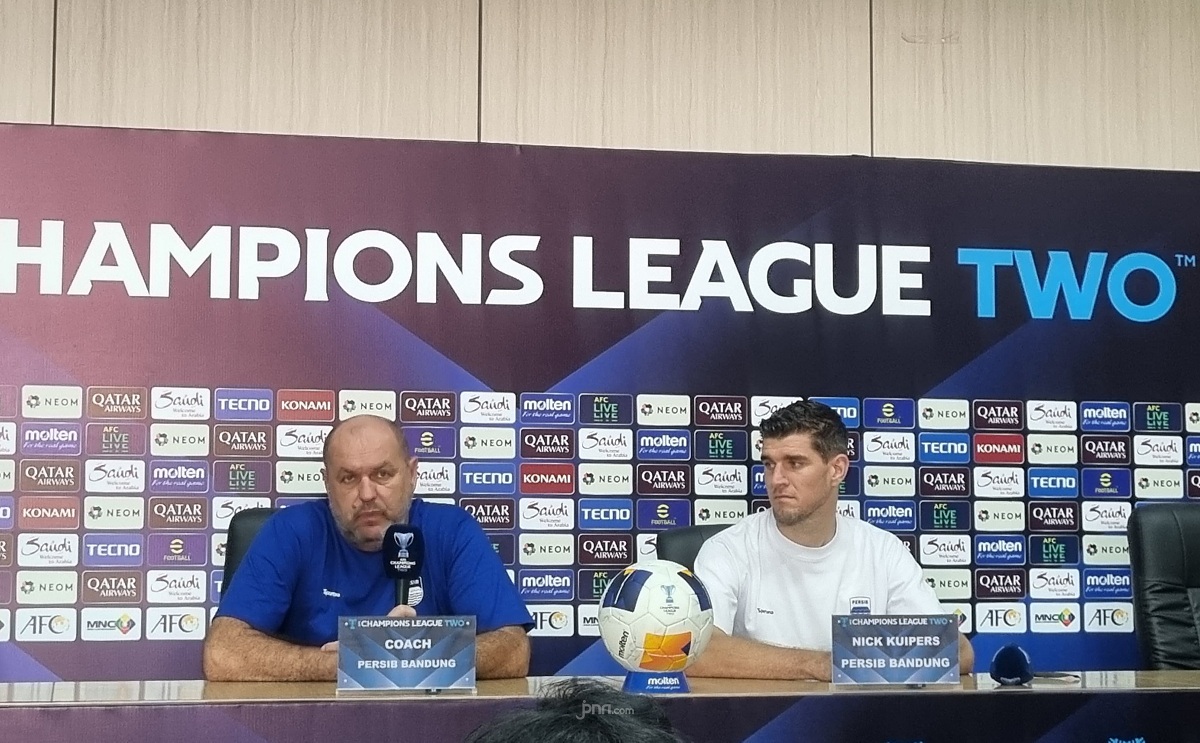 Gempa Saat Konferensi Pers Persib vs Port FC, Bojan Hodak Merasa Akan Ada Keberuntungan