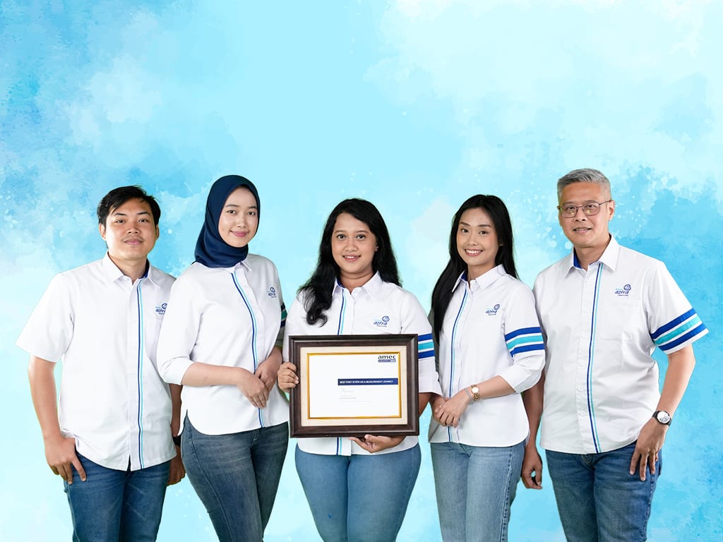 Asuransi Astra Jadi Best First Steps on A Measurement Journey pada AMEC Awards 2024