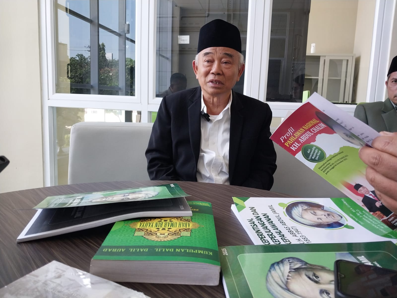 Dorong Kiai Abbas Buntet Jadi Pahlawan Nasional 