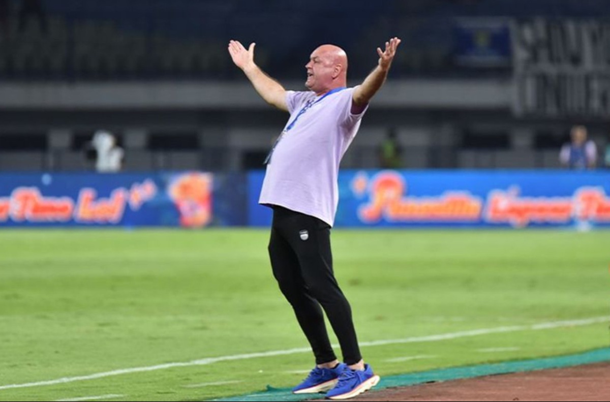 Evaluasi Bojan Hodak, Bongkar Penyebab Kekalahan Persib dari Ratchaburi