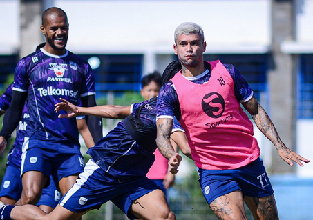 Pemain Persib yang Cedera Sudah Gabung Latihan, Luis Milla Senang, Persija Harus Waspada!