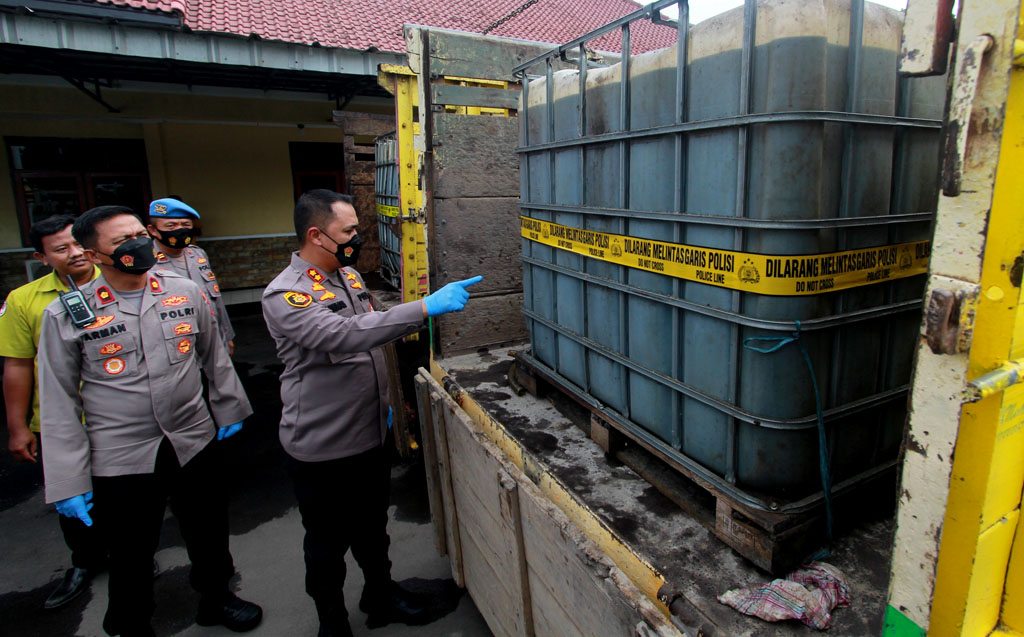 Gudang di Lohbener Indramayu Digerebek, Lihat Apa yang Ditemukan Polisi