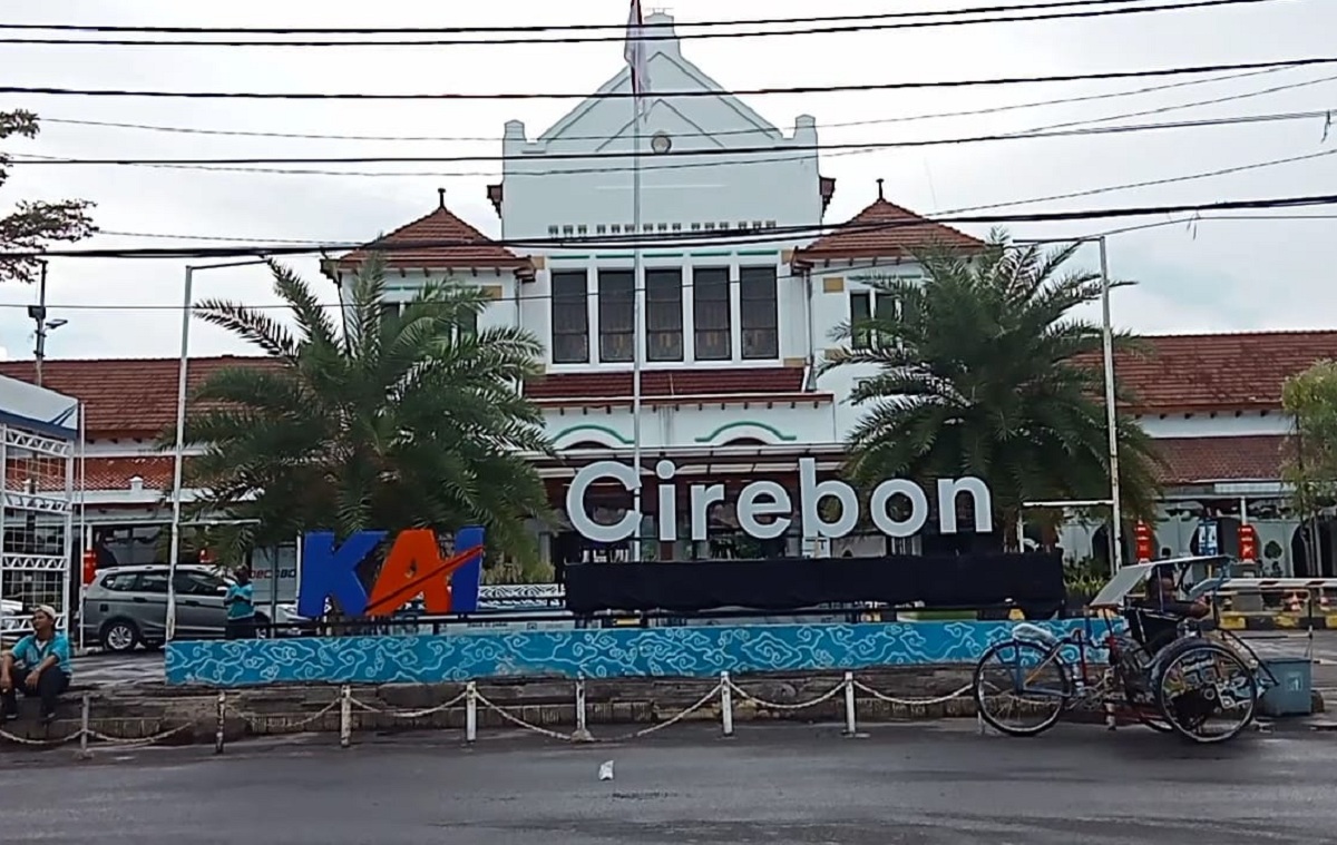 KAI Tutup Nama BT Batik Trusmi di Stasiun Cirebon setelah Dikritik 