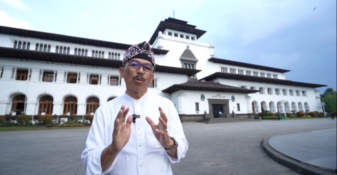 Dari Gedung Sate, Raden Iip Hidayat Singgung Gunung Ciremai dan Pendidikan di Kuningan