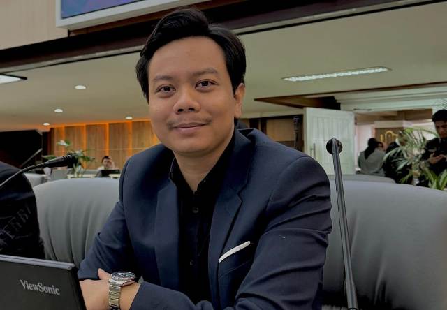 Hadiri Sidang Paripurna DPRD Jabar, Asyrof Siap Kawal Pengembangan DOB Cirebon Timur